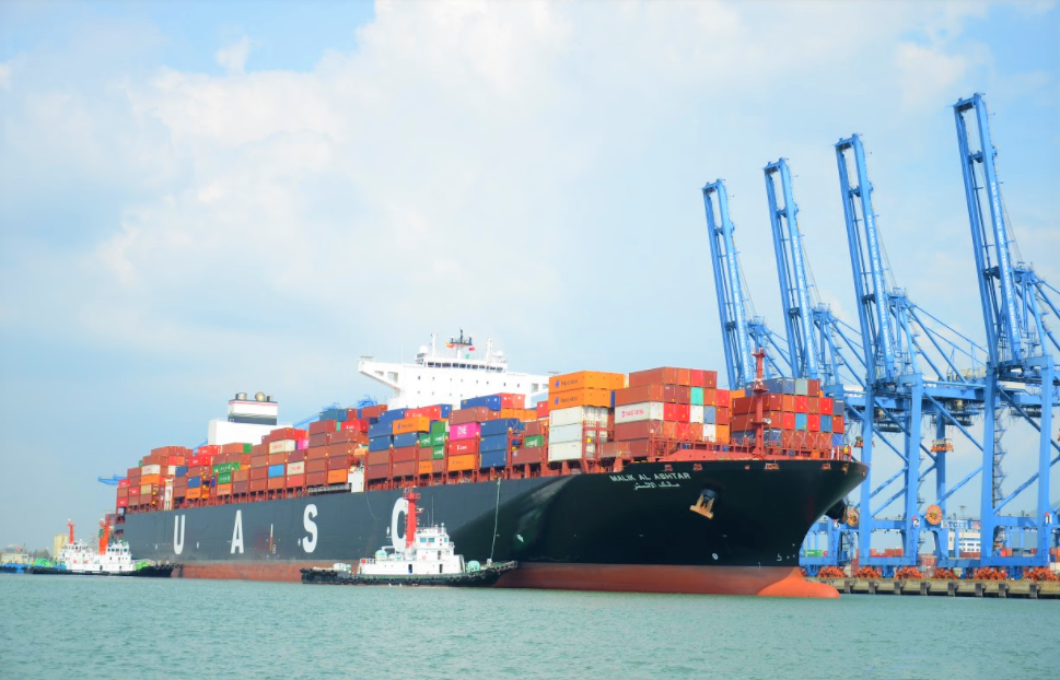 Tan Cang - Cai Mep International Terminal (TCIT) successfully welcomes maiden call of MALIK AL ASHTAR - 145,328 DWT vessel